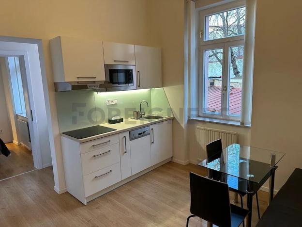 Pronájem bytu 2+kk, Praha - Žižkov, Ježkova, 37 m2