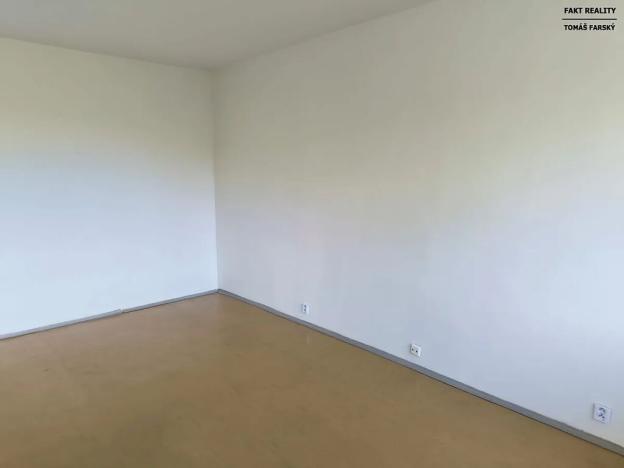 Pronájem bytu 1+1, Děčín, Želenická, 38 m2