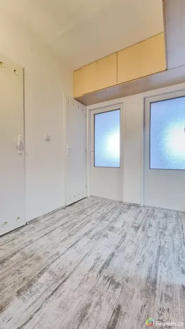 Prodej bytu 2+1, Praha - Řepy, Skuteckého, 47 m2