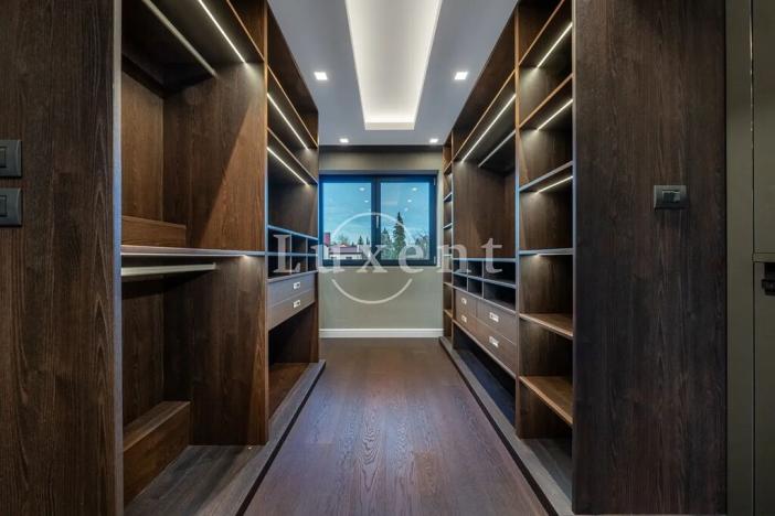 Prodej rodinného domu, Průhonice, Růžová, 590 m2