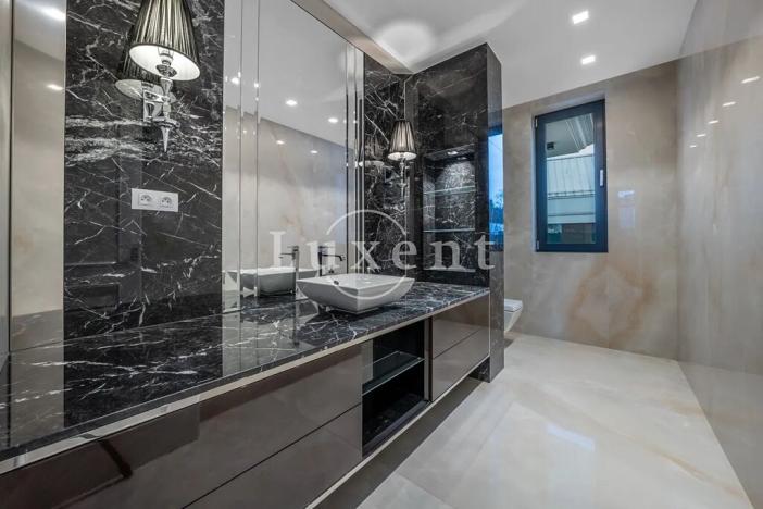 Prodej rodinného domu, Průhonice, Růžová, 590 m2