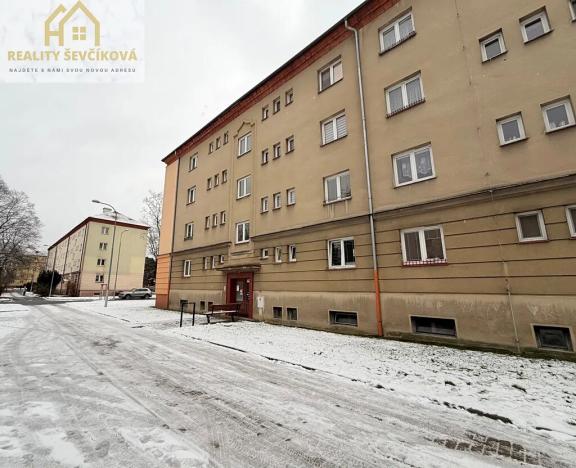 Pronájem bytu 2+1, Pardubice, Jiránkova, 63 m2