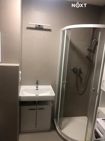 Pronájem bytu 1+kk, Zlín, Křiby, 33 m2