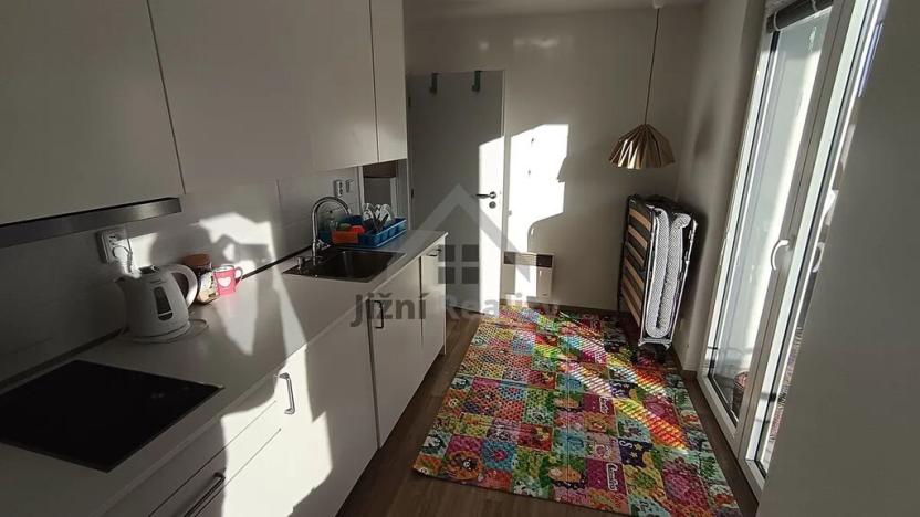 Prodej bytu 1+1, Stožec, 39 m2