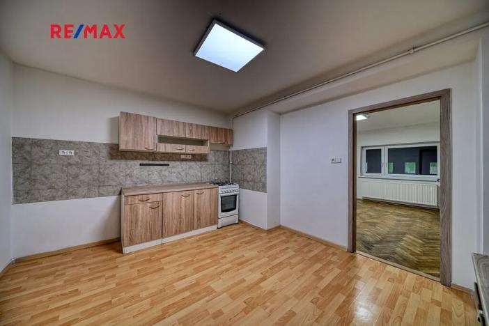 Pronájem bytu 2+kk, Kolín, Ovčárecká, 67 m2