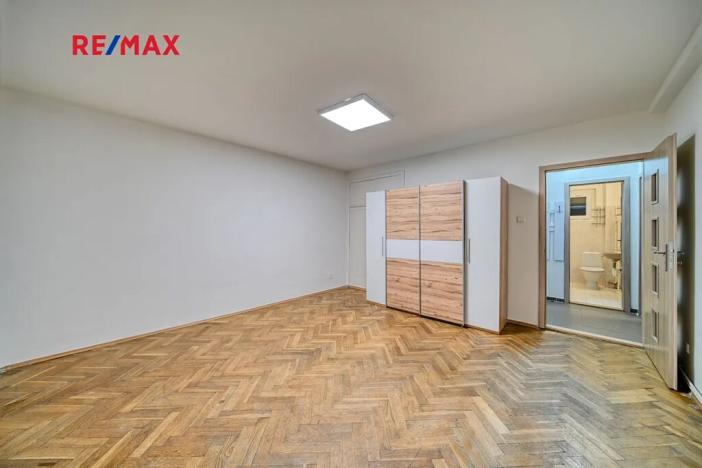 Pronájem bytu 2+kk, Kolín, Ovčárecká, 67 m2