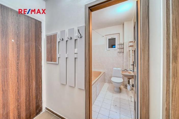 Pronájem bytu 2+kk, Kolín, Ovčárecká, 67 m2