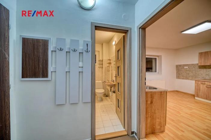 Pronájem bytu 2+kk, Kolín, Ovčárecká, 67 m2