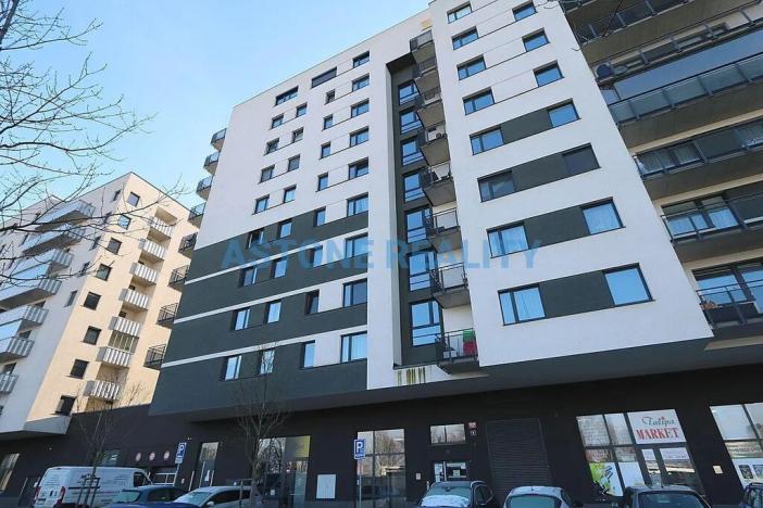 Prodej bytu 2+kk, Praha - Strašnice, Zvěřinova, 121 m2