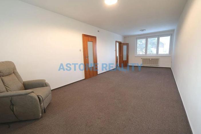 Pronájem bytu 3+1, Praha - Radotín, Kraslická, 83 m2