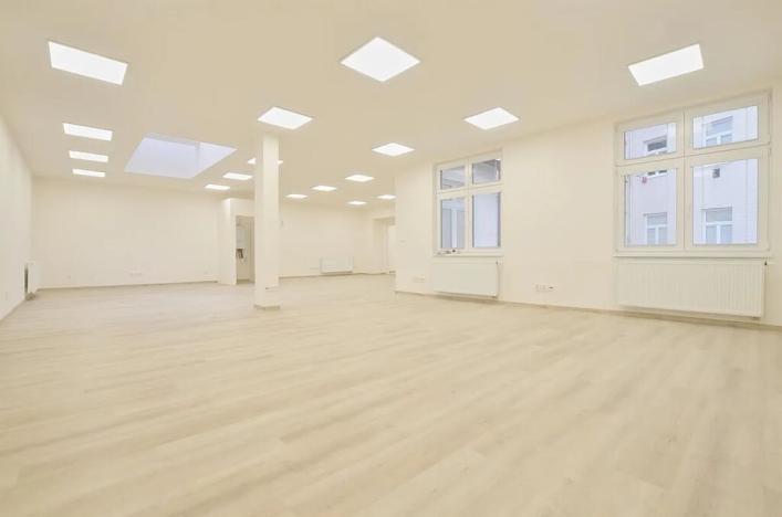 Pronájem kanceláře, Praha - Holešovice, Milady Horákové, 141 m2
