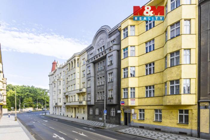 Pronájem kanceláře, Praha - Bubeneč, Čs. armády, 17 m2