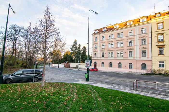 Pronájem bytu 1+kk, Praha - Hradčany, Keplerova, 39 m2