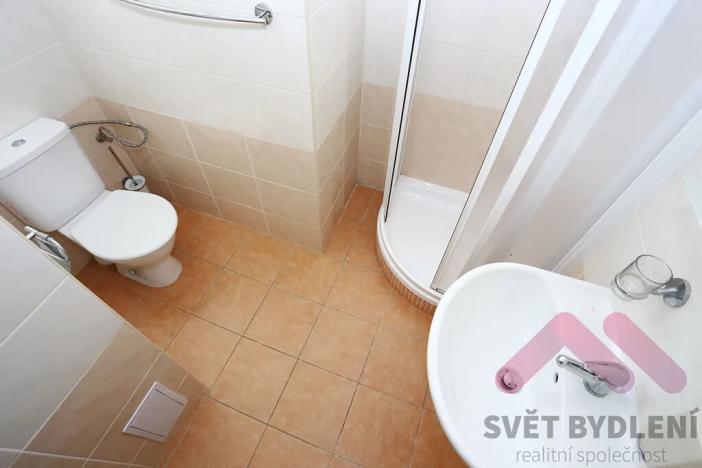 Pronájem bytu 2+1, Praha - Vršovice, Tolstého, 42 m2