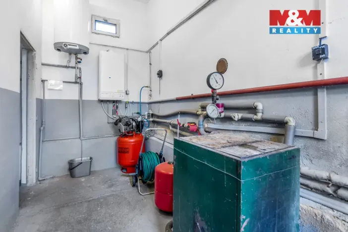 Pronájem obchodního prostoru, Mělník, Hleďsebská, 2357 m2