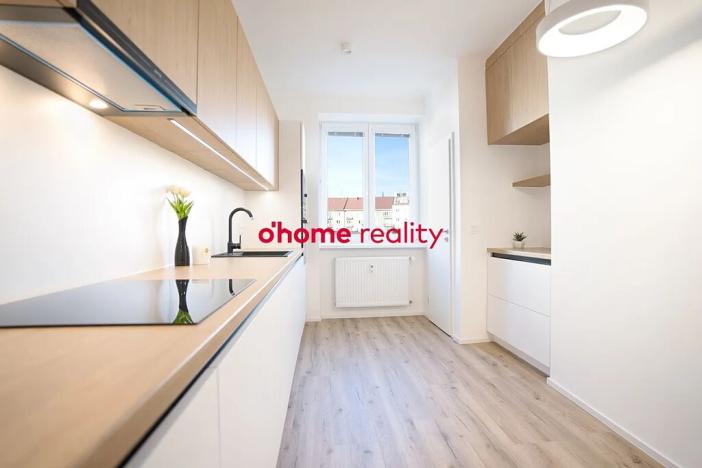 Pronájem bytu 2+1, Olomouc, Zeyerova, 63 m2