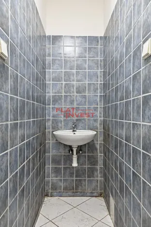 Pronájem obchodního prostoru, Praha - Vinohrady, Vinohradská, 75 m2