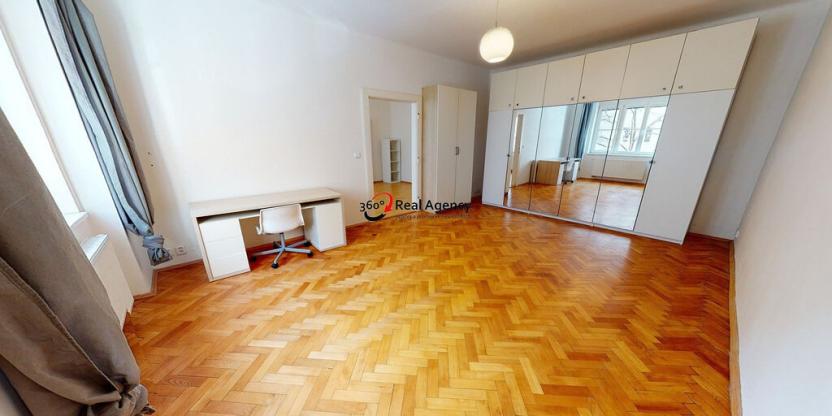 Pronájem bytu 2+1, Praha - Vršovice, Tolstého, 56 m2