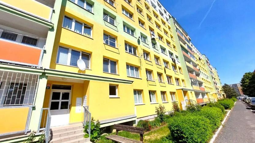 Pronájem bytu 1+1, Most, Růžová, 26 m2