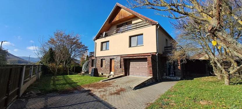 Prodej rodinného domu, Lomnička, 300 m2