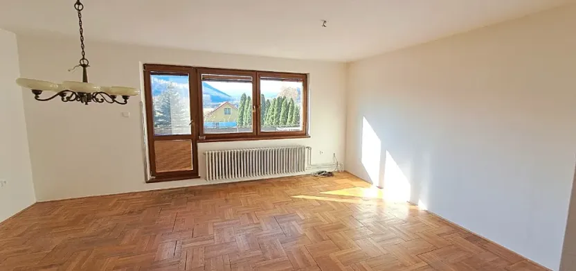 Prodej rodinného domu, Lomnička, 300 m2