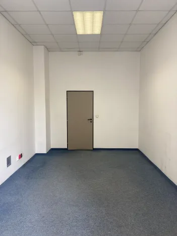 Pronájem kanceláře, Praha - Libeň, U libeňského pivovaru, 22 m2