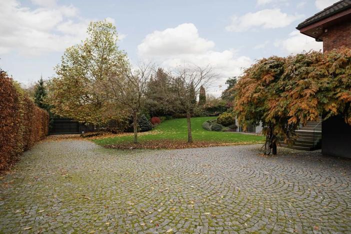 Prodej rodinného domu, Konojedy, 489 m2