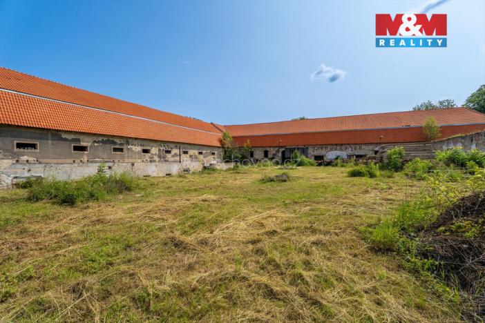 Prodej historického objektu, Zvoleněves, 5000 m2