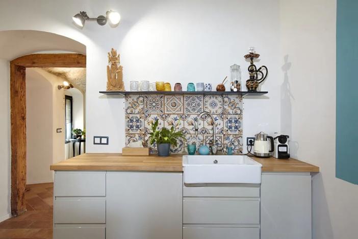 Pronájem obchodního prostoru, Benátky nad Jizerou, Husovo náměstí, 30 m2