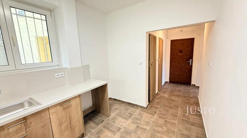 Pronájem bytu 3+1, Ústí nad Labem, Bezručova, 65 m2