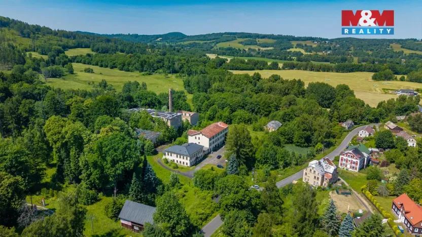 Prodej komerční nemovitosti, Krásná Lípa - Zahrady, 1605 m2