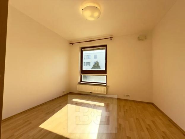 Pronájem bytu 2+kk, Praha - Zličín, Hrozenkovská, 40 m2