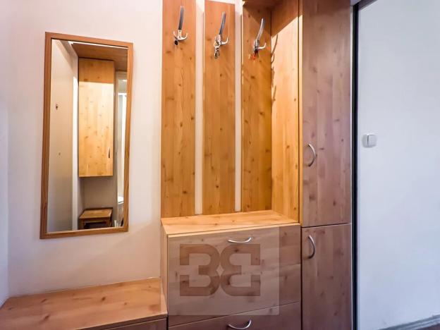 Pronájem bytu 1+kk, Praha - Holešovice, Strojnická, 26 m2