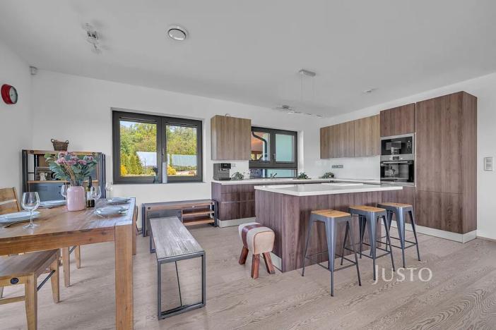 Prodej vily, Stará Huť, 188 m2