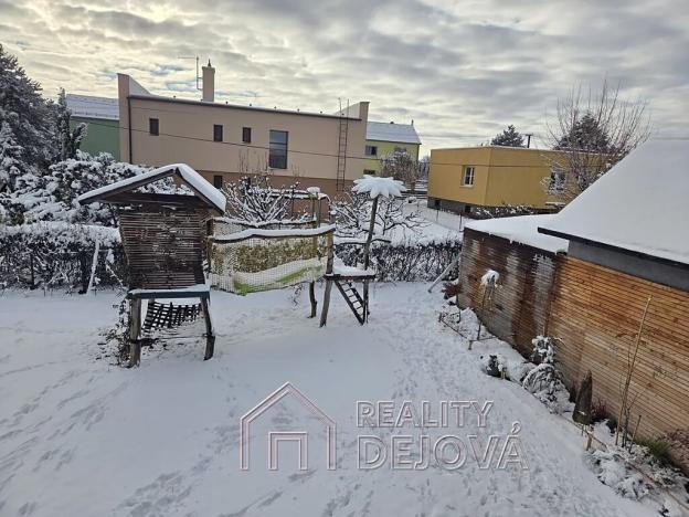 Prodej rodinného domu, Hrabyně, 180 m2