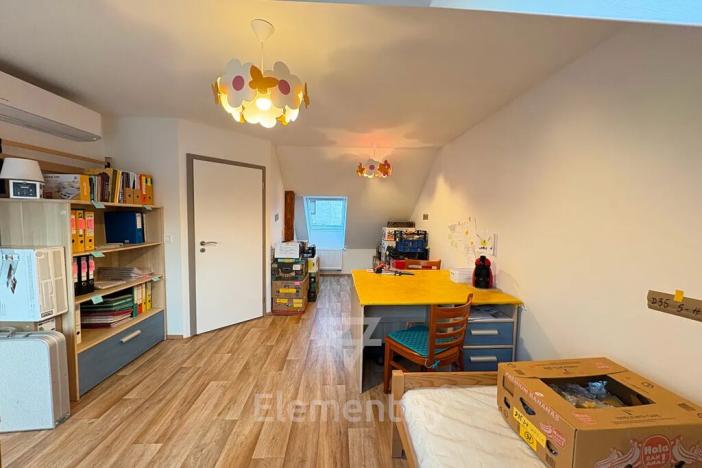 Pronájem rodinného domu, Hradec Králové, Mikoláše Alše, 102 m2