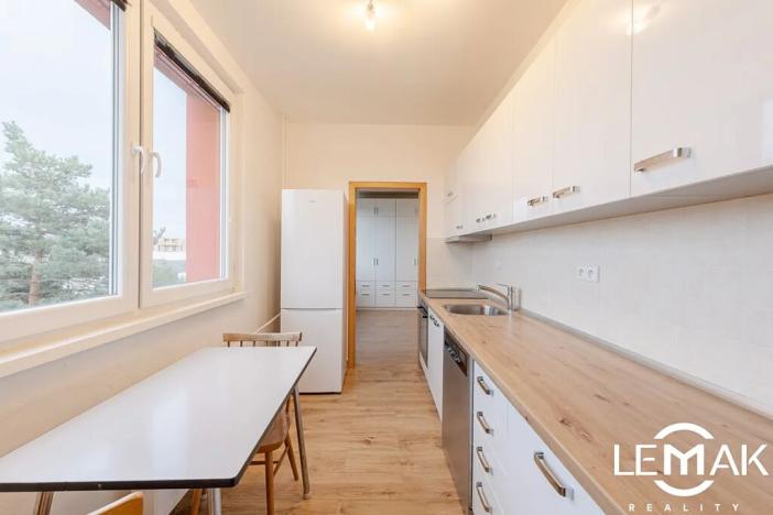 Prodej bytu 3+1, Velká Bystřice, Nádražní I, 68 m2