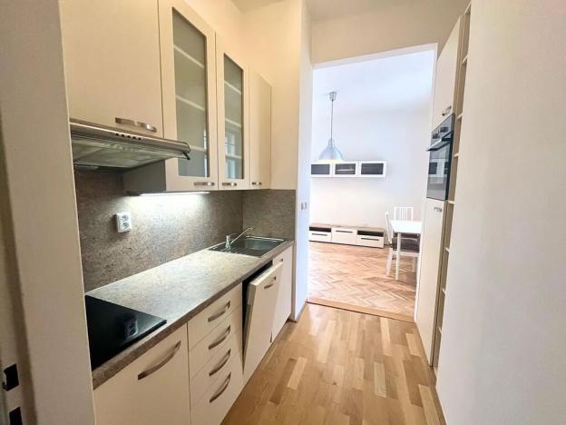 Pronájem bytu 2+kk, Praha - Nové Město, U půjčovny, 37 m2