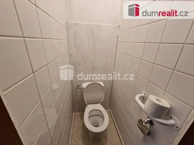 Pronájem bytu 2+kk, Praha - Strašnice, Pod altánem, 55 m2
