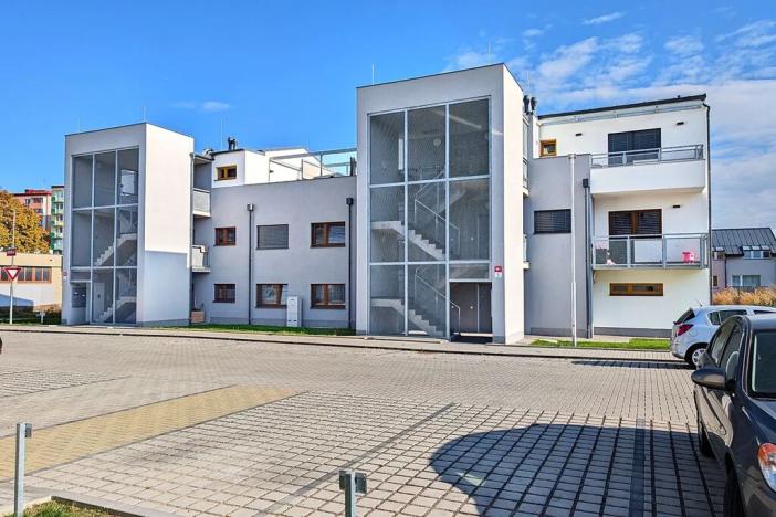 Pronájem bytu 2+kk, Znojmo, Hrušňová, 60 m2