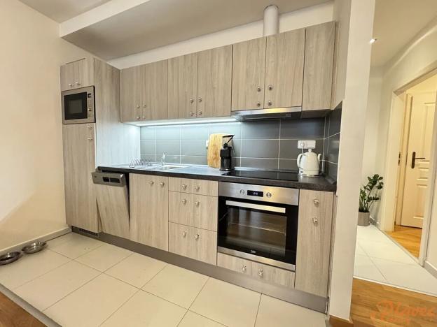 Pronájem bytu 2+kk, Praha - Staré Město, Národní, 68 m2