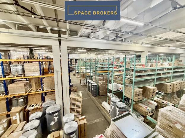 Pronájem skladu, Hradec Králové, 2880 m2