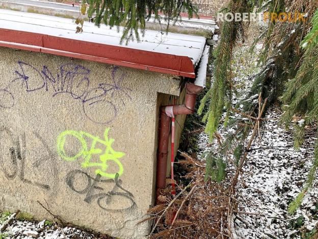 Prodej garáže, Praha - Bubeneč, Ve struhách, 15 m2