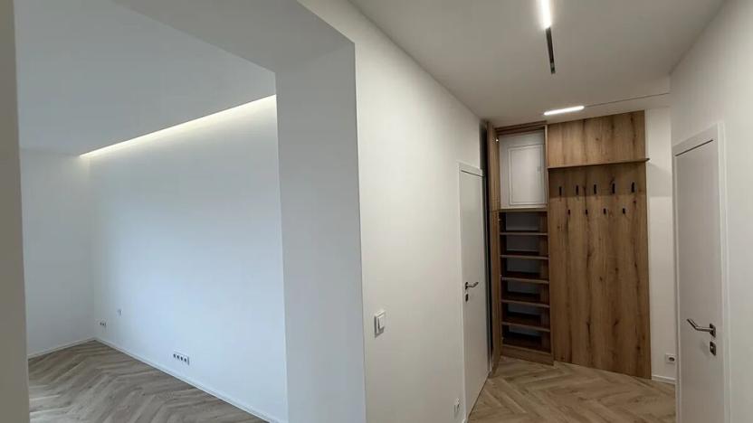 Pronájem bytu 2+1, Zlín, Věžové domy, 65 m2