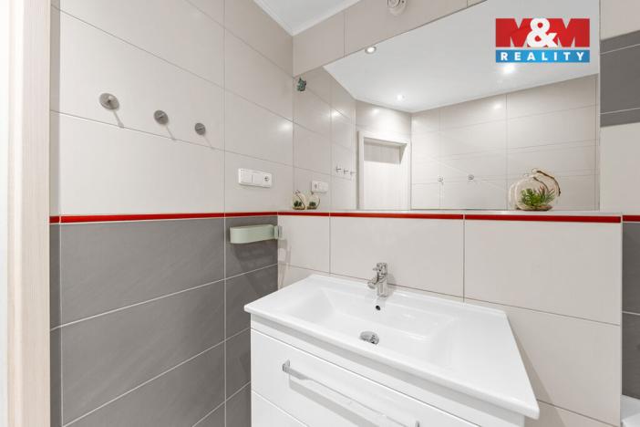 Prodej bytu 4+1, Ústí nad Labem - Bukov, Vinařská, 82 m2