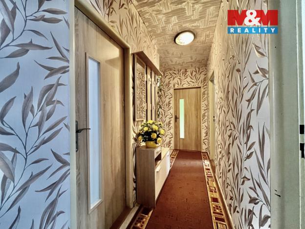 Prodej bytu 3+1, Uhlířské Janovice, 1. máje, 70 m2