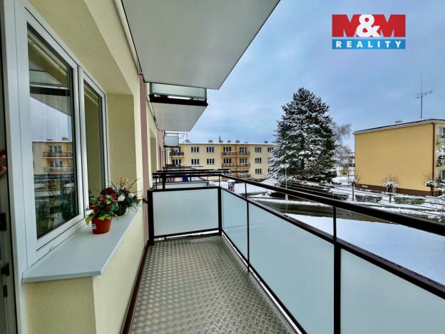 Prodej bytu 3+1, Uhlířské Janovice, 1. máje, 70 m2