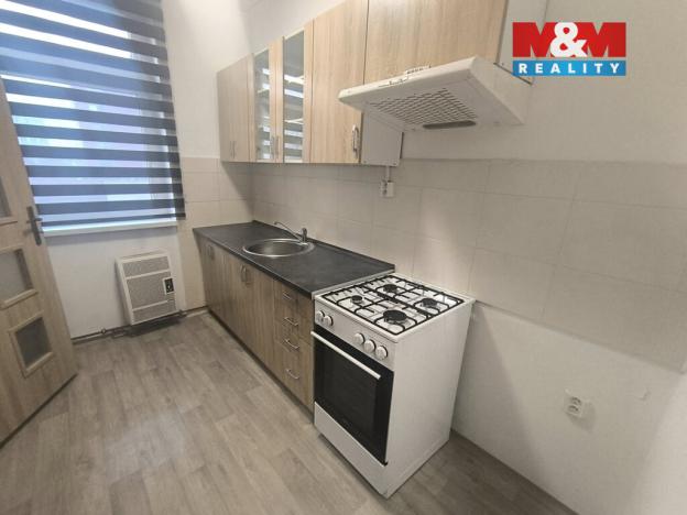 Pronájem bytu 1+1, Ústí nad Labem - Ústí nad Labem-centrum, Bělehradská, 31 m2