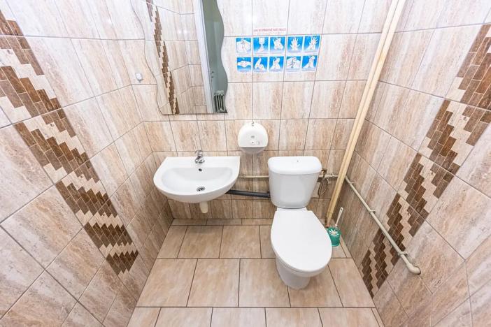 Pronájem obchodního prostoru, Praha - Žižkov, Husitská, 135 m2