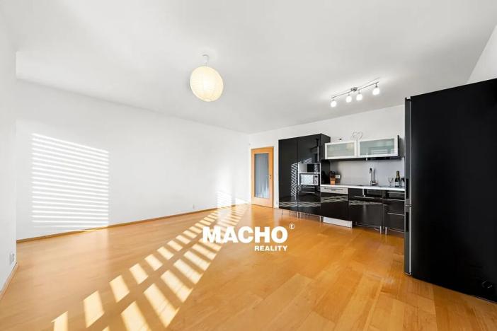 Pronájem bytu 2+kk, Praha - Hostivař, Kozinovo náměstí, 51 m2